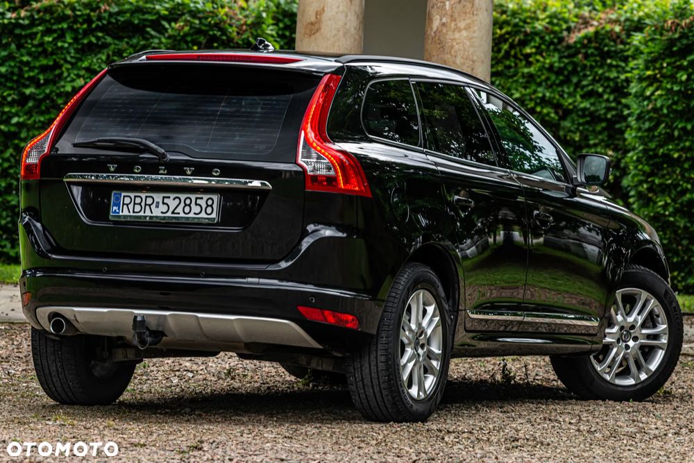 Volvo XC 60 D3 Geartronic Summum - 8