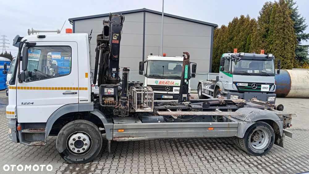Mercedes-Benz ATEGO - 13