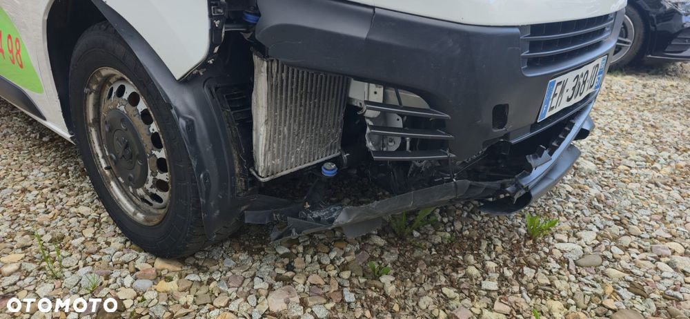 Peugeot Expert - 8
