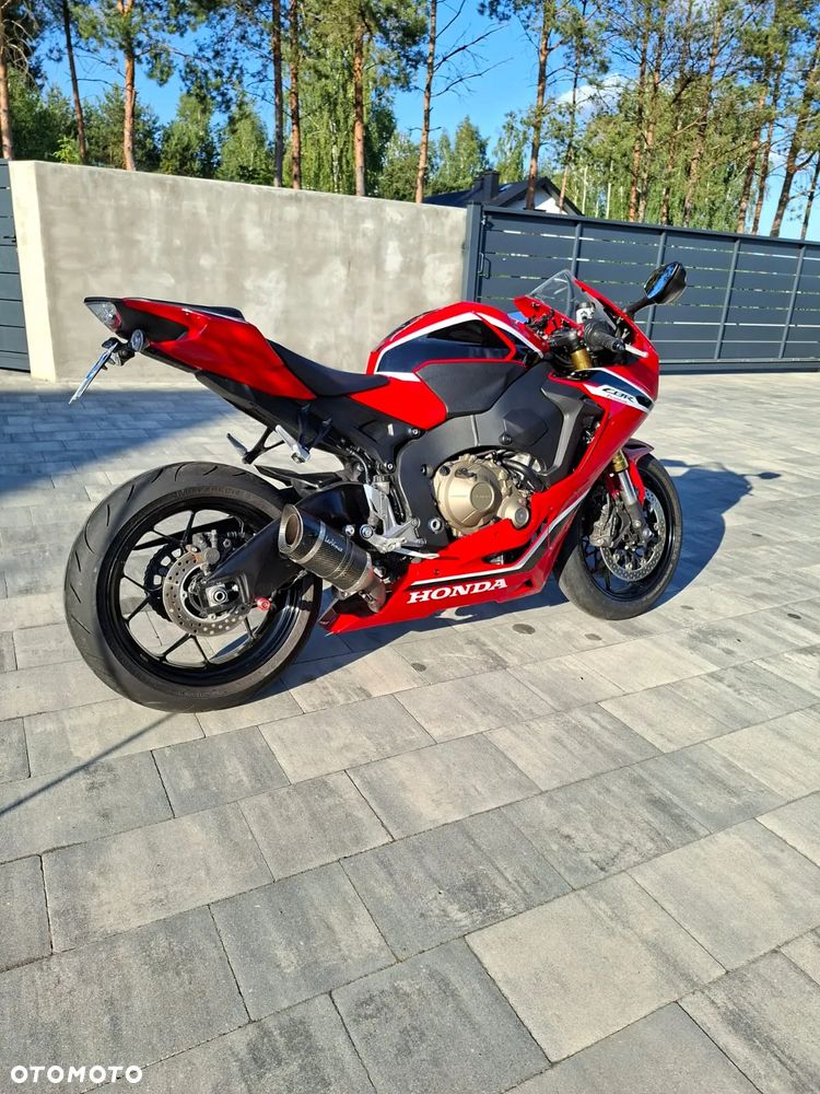 Honda CBR - 2