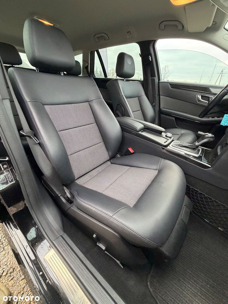 Mercedes-Benz Klasa E - 27