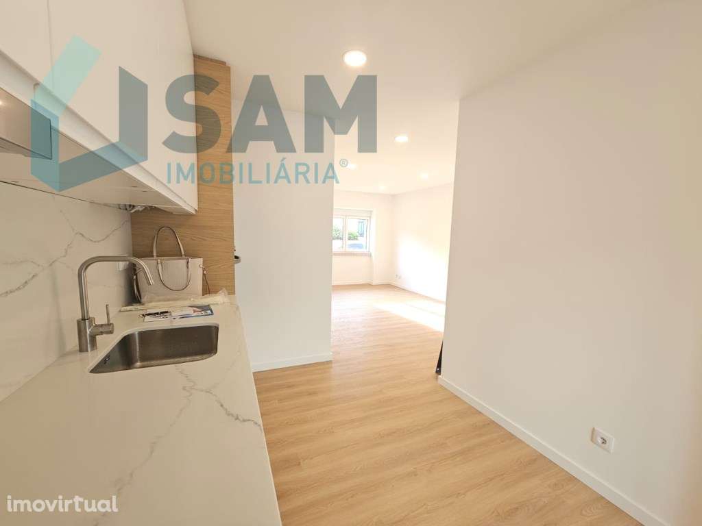 Apartamento T2 com terraço Amadora Mina de Água - Grande imagem: 3/20