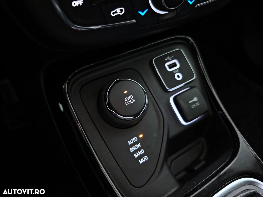 Jeep Compass 1.4 M-Air 4x4 AT Limited - 23