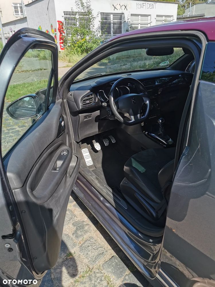 Citroën DS3 1.6 THP Ultra Prestige - 18