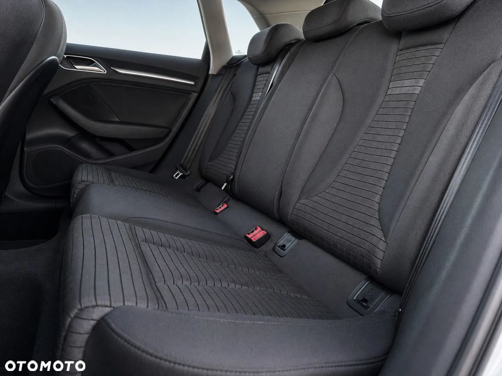 Audi A3 Sportback 2.0 TDI Sport S tronic - 12
