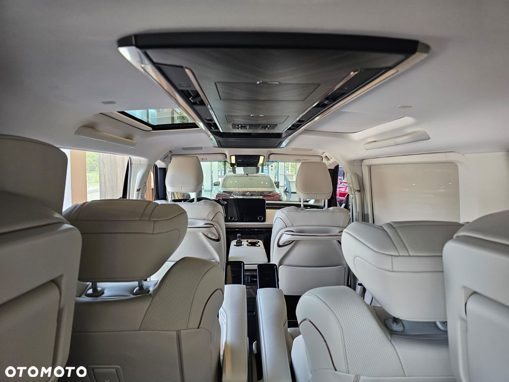 Lexus LM 350h Prestige - 9