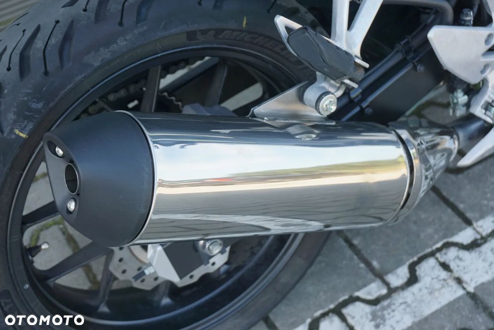 Honda CB - 7