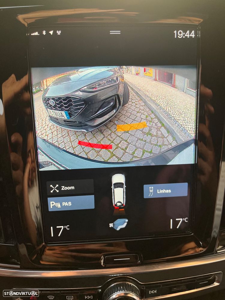 Volvo V90 2.0 T8 R-Design AWD Geartronic - 39
