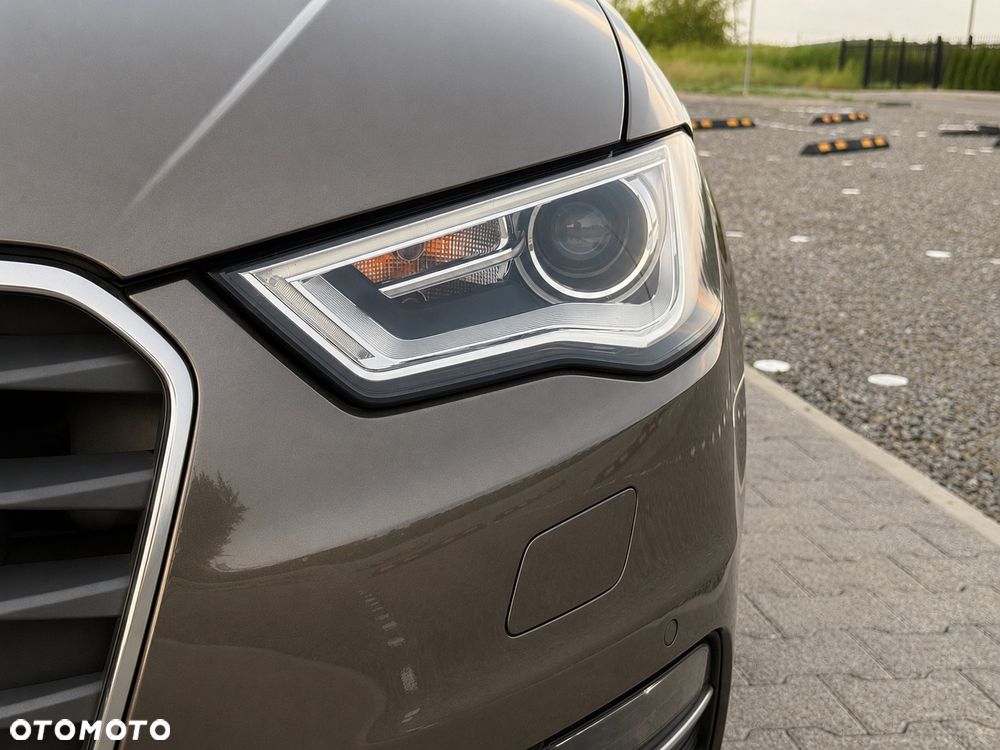Audi A3 Sportback 1.2 TFSI S tronic S line Sportpaket - 9