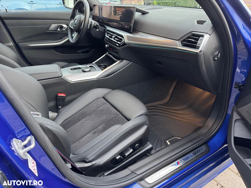 BMW Seria 3 330i AT - 11