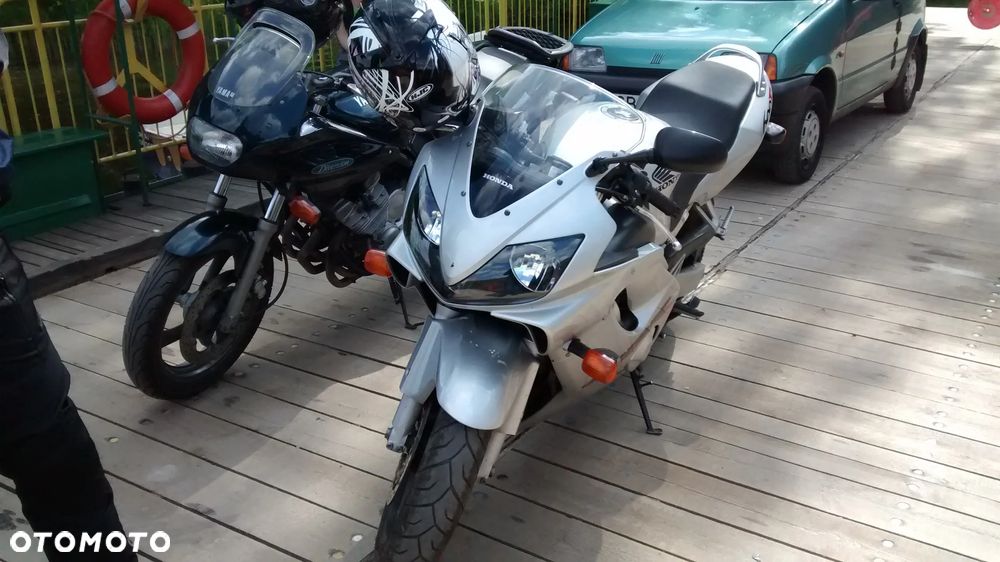Honda CBR - 2