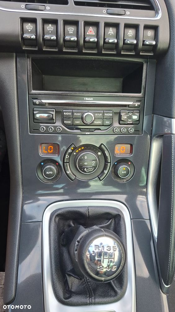 Peugeot 3008 HDi FAP 150 Platinum - 14