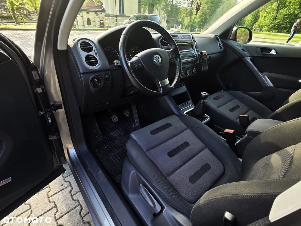 Volkswagen Tiguan 2.0 TDI DPF 4Motion Sport & Style - 17