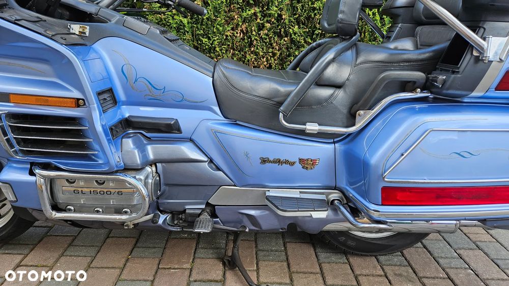 Honda GL - 19