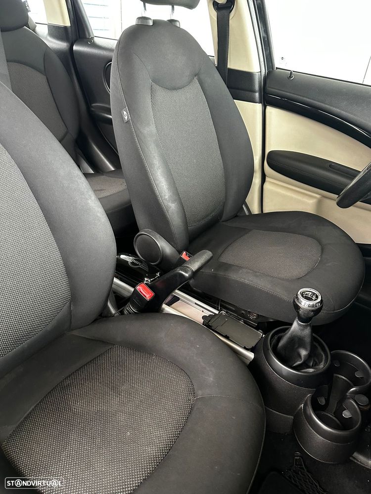 MINI Countryman One D - 15