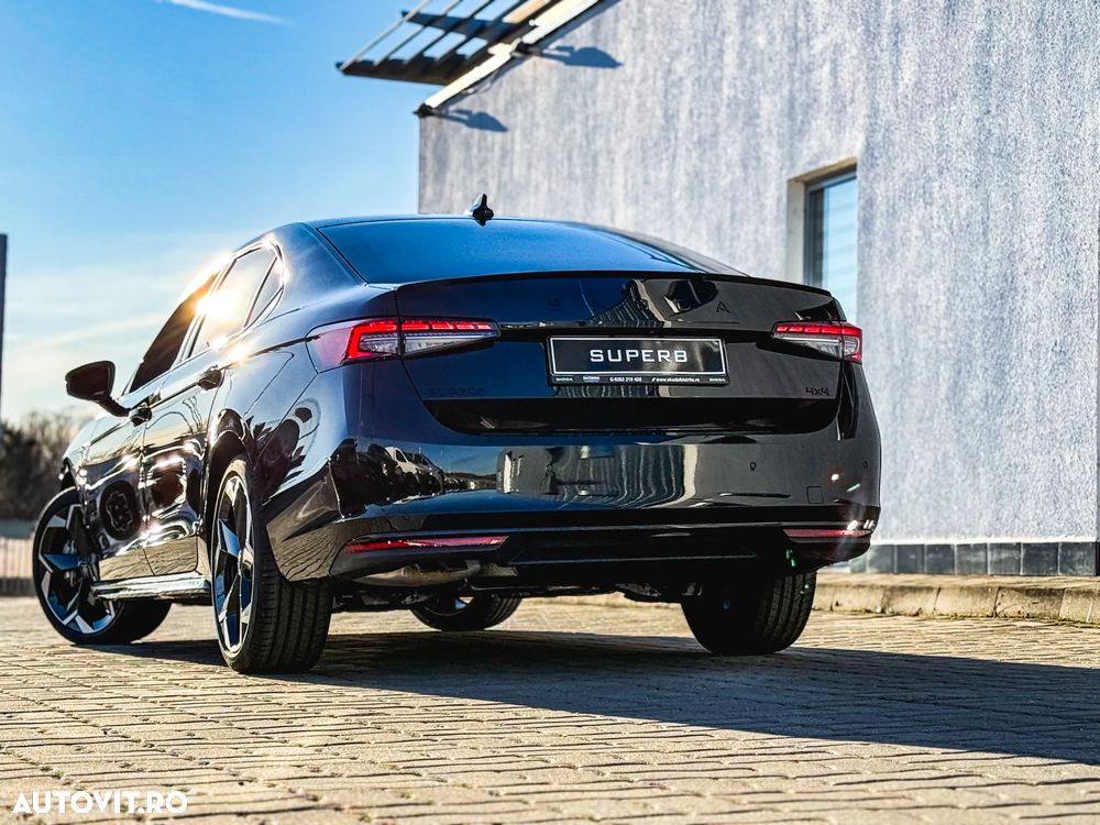 Skoda Superb 2.0 TDI 193 CP 4x4 DSG Sportline - 31