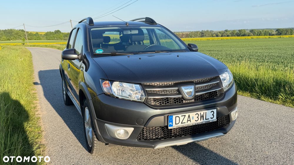 Dacia Sandero Stepway 0.9 TCe Laureate S&S Easy-R - 4