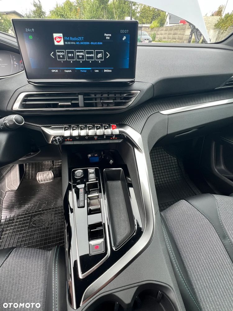 Peugeot 5008 - 32