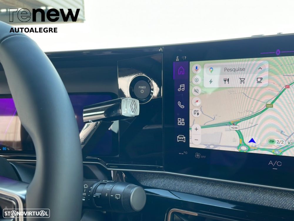 Renault 4 E-Tech 52 kWh Techno Autonomia Conforto - 18