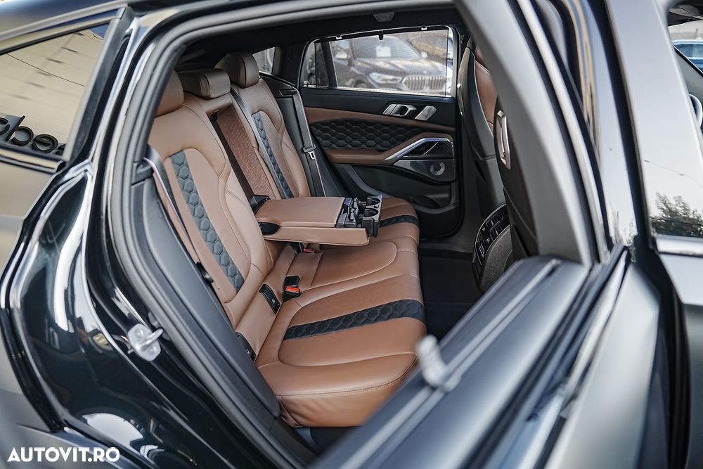 BMW X6 M Competition MHEV - 11