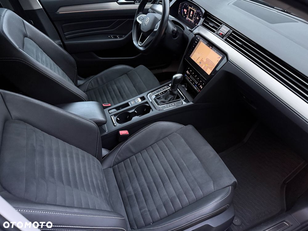 Volkswagen Passat 2.0 TSI Elegance DSG - 5
