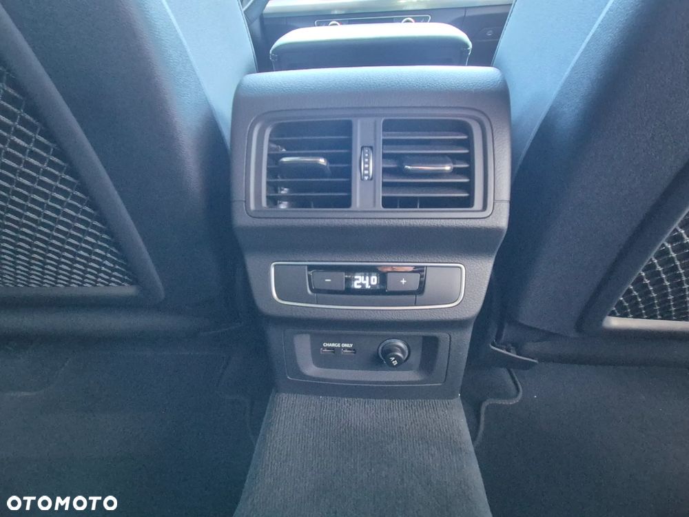 Audi Q5 40 TDI quattro S tronic S line - 31