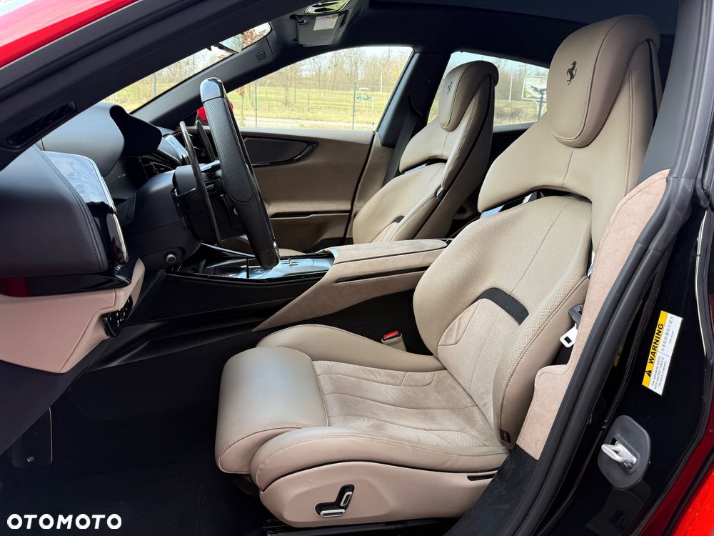 Ferrari Purosangue - 14
