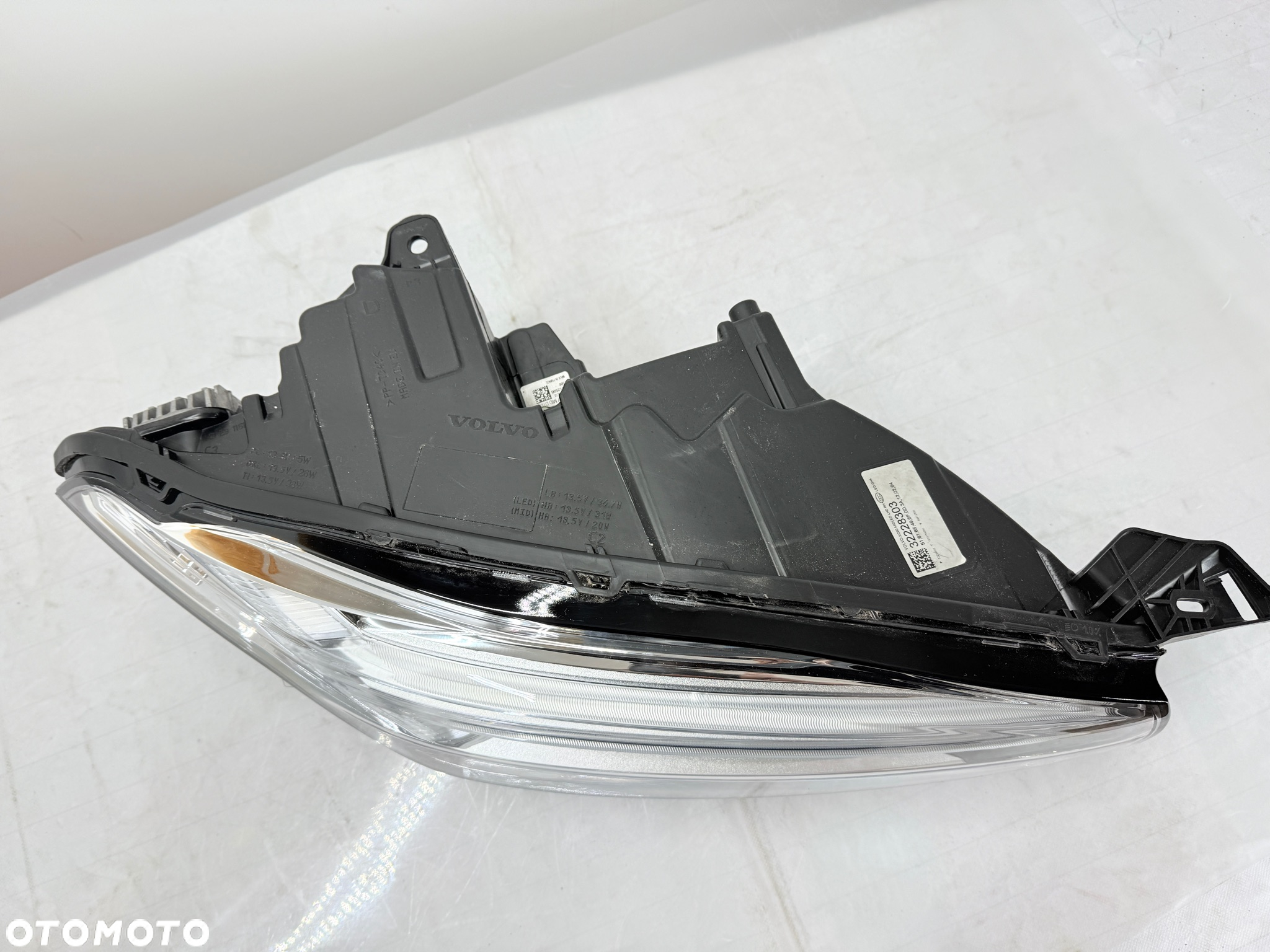 Lampa przednia prawa Volvo XC90 II MID LED - 3