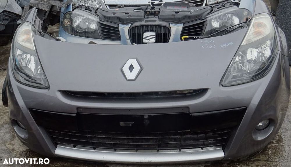 Fata completa Renault Clio 3 din 2010 facelift volan pe stanga - 1