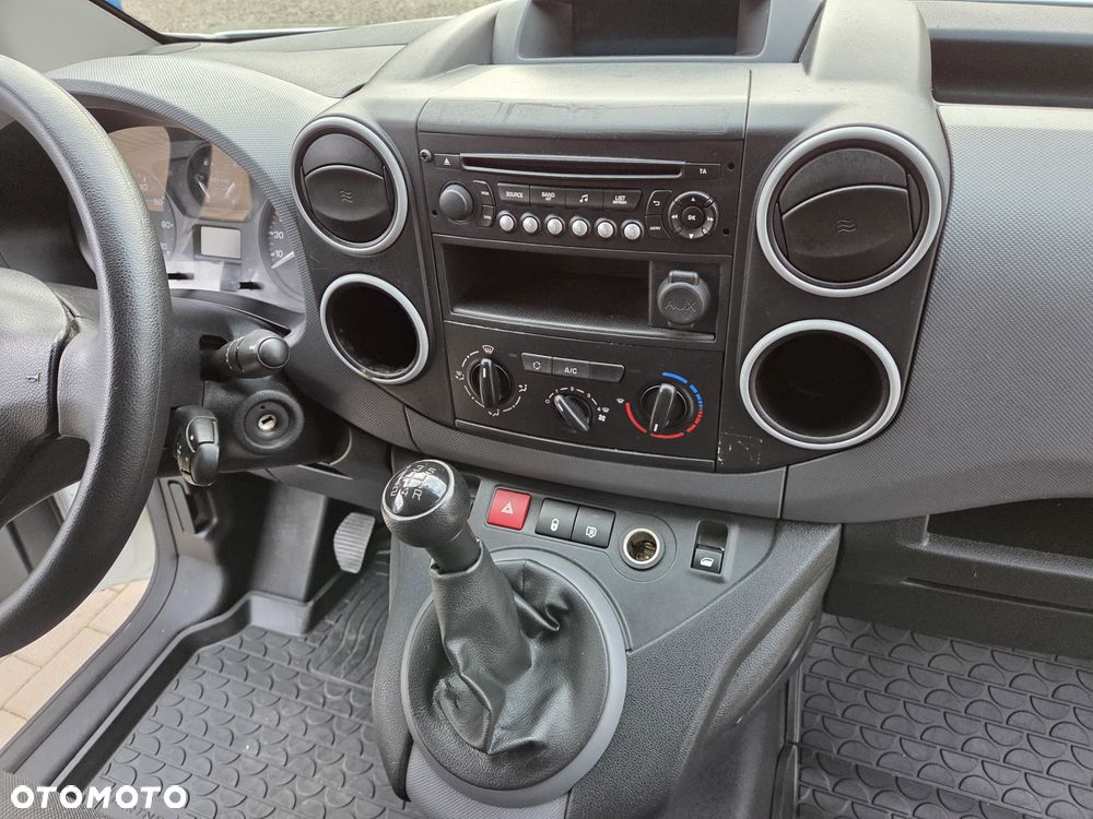 Peugeot Partner - 24