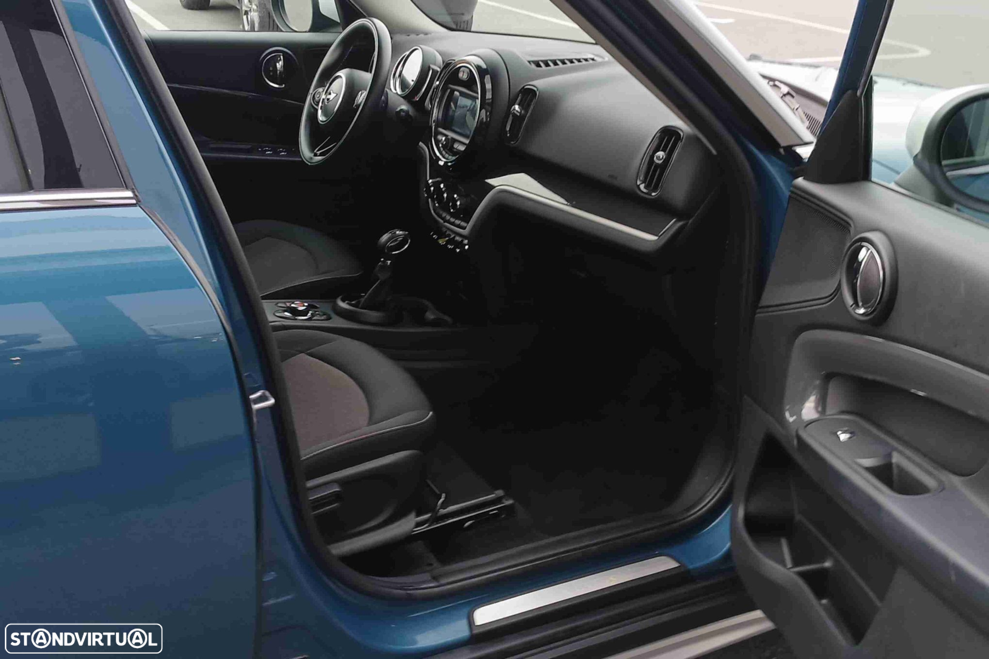 MINI Countryman Cooper SE ALL4 Auto - 12