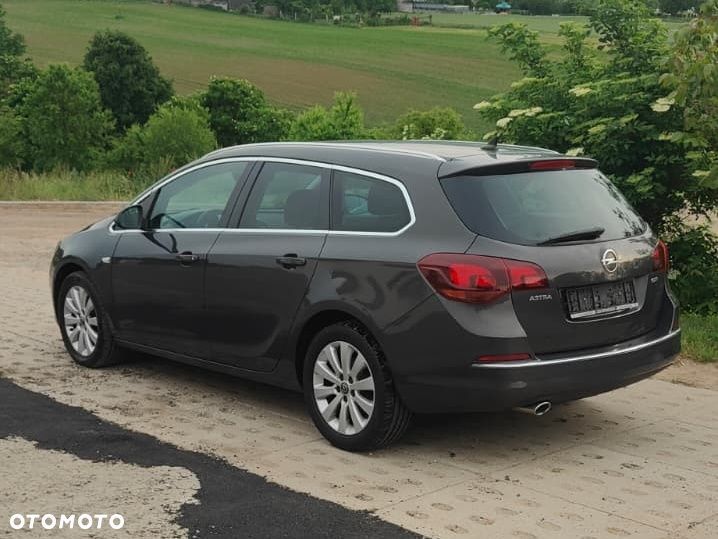 Opel Astra 2.0 CDTI DPF Automatik Innovation - 7
