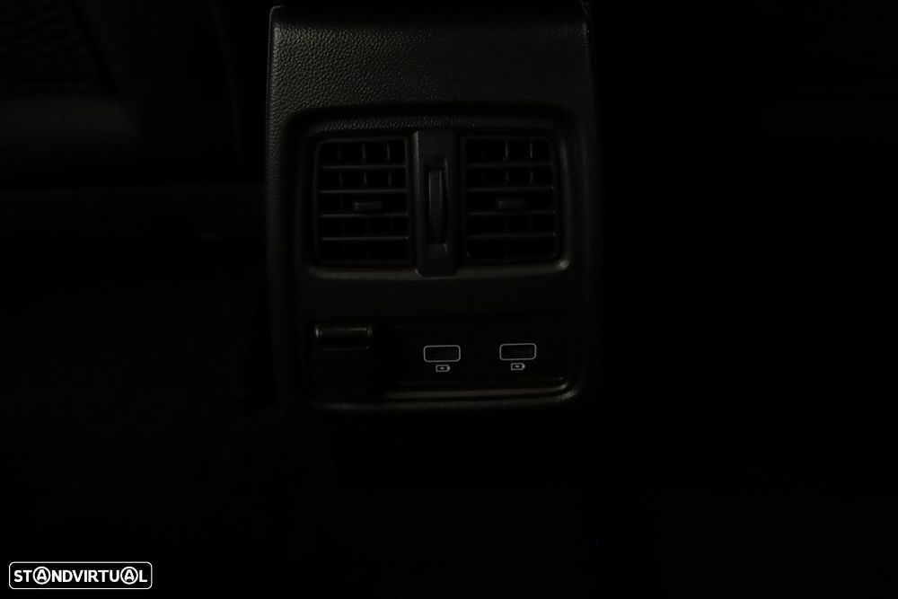 Renault Captur 1.0 TCe Techno - 23