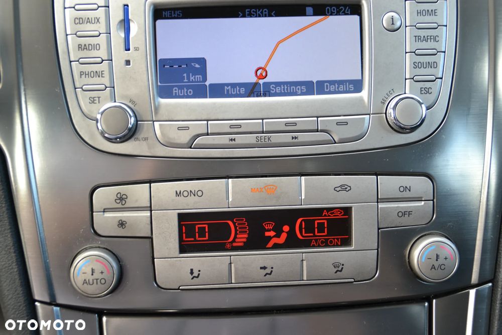 Ford Mondeo 2.0 Viva Titanium - 33
