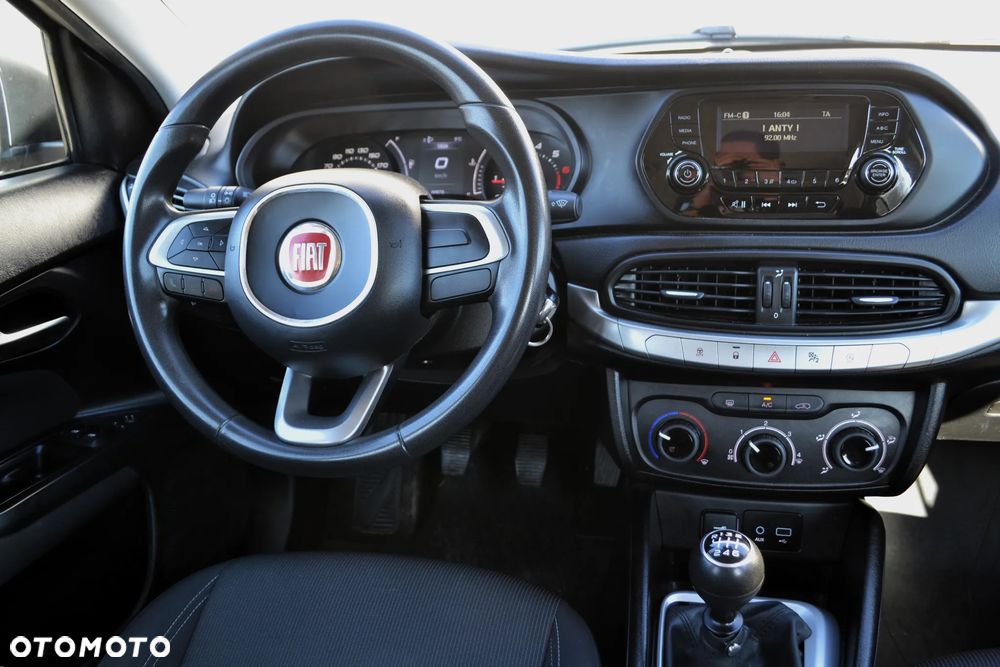 Fiat Tipo 1.4 T-Jet 16v Pop EU6d - 9