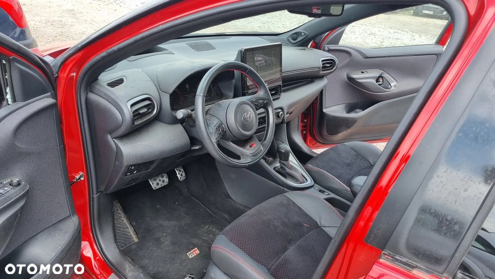 Toyota Yaris 130 1.5 VVT-i GR SPORT - 34