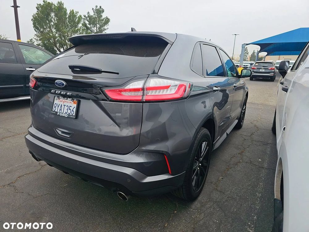 Ford Edge - 6