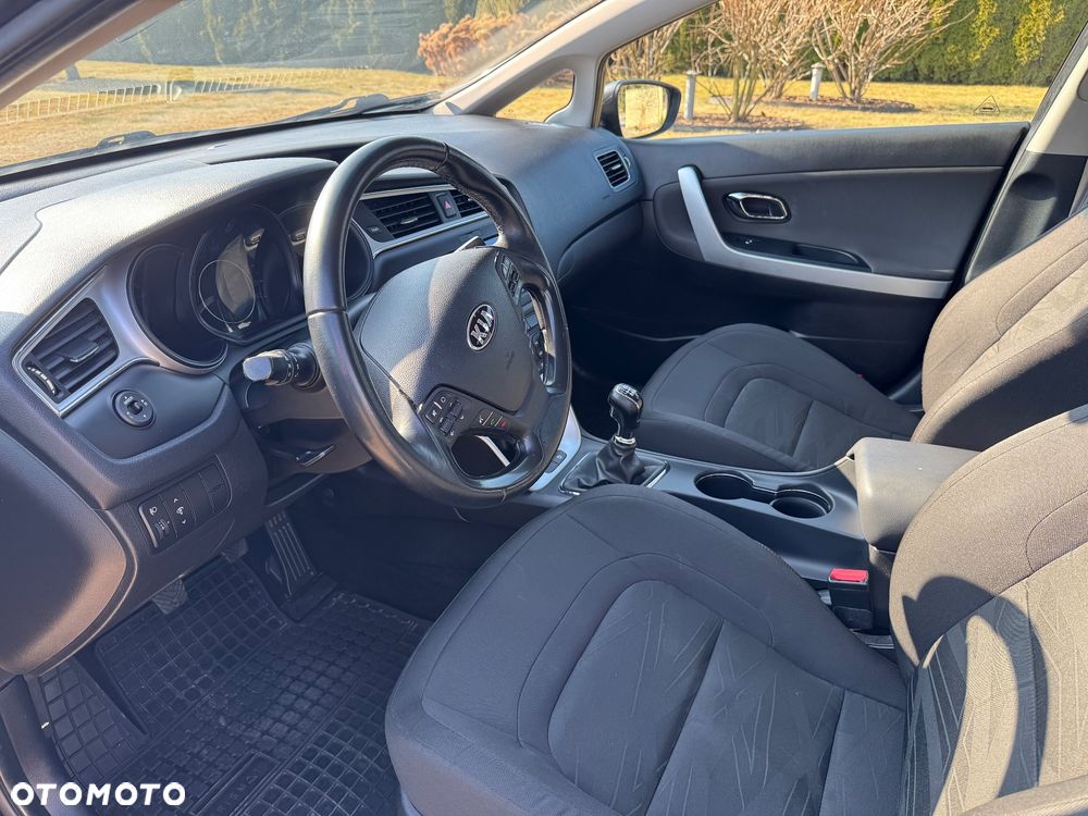 Kia Ceed 1.6 CRDi M - 14