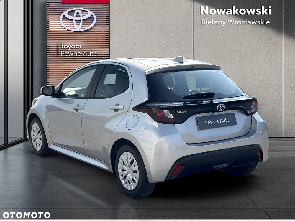 Toyota Yaris - 28