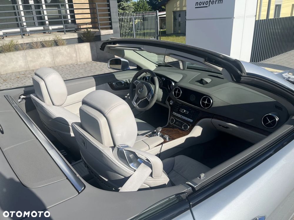 Mercedes-Benz SL 500 7G-TRONIC - 14