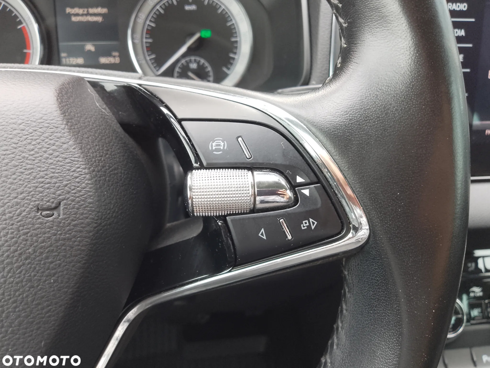 Skoda Karoq 1.5 TSI ACT 4x2 Ambition DSG - 22