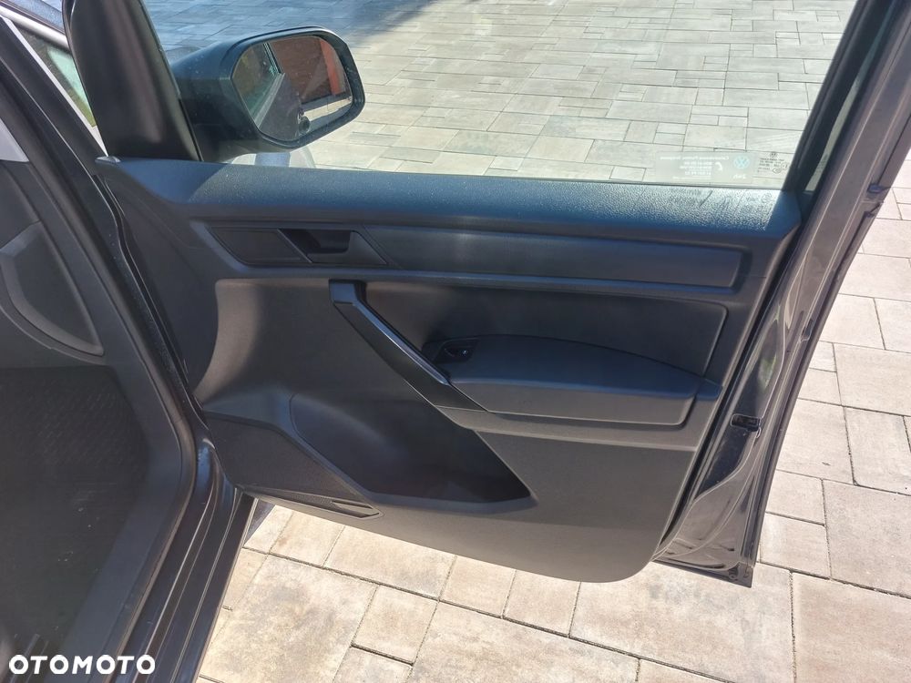 Volkswagen Caddy 2.0 TDI Comfortline - 21