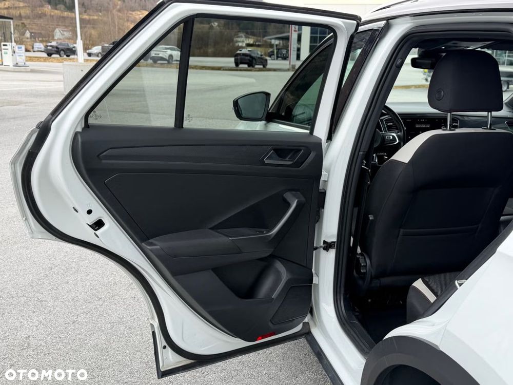 Volkswagen T-Roc 2.0 TDI SCR 4MOTION DSG Sport - 33