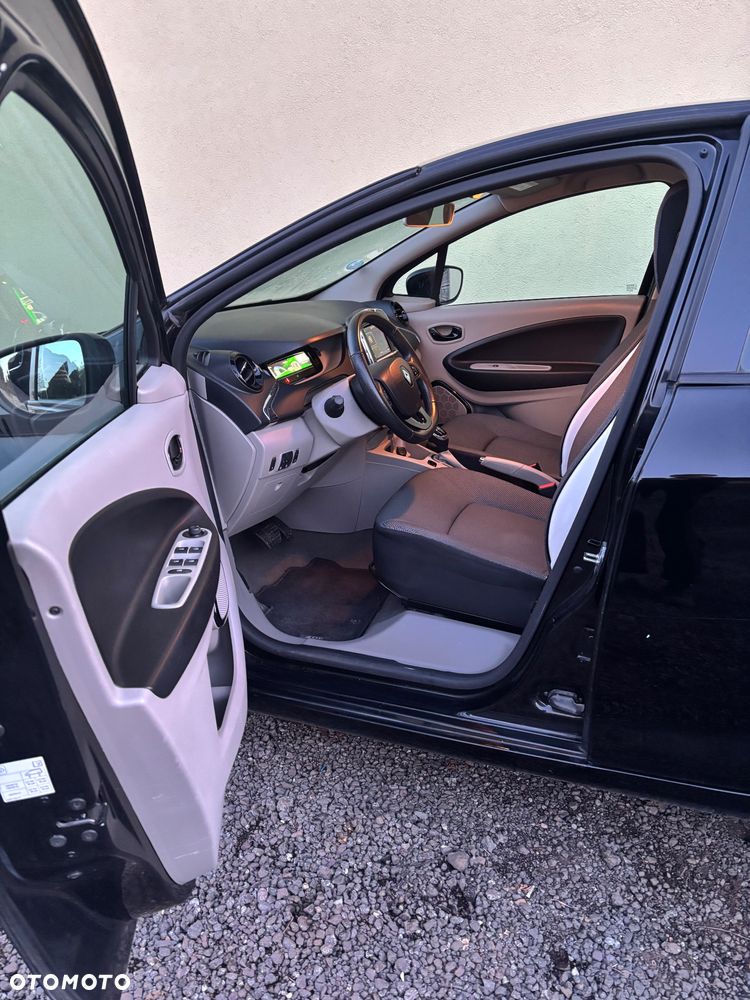 Renault Zoe - 11