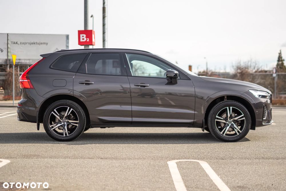 Volvo XC 60 B5 B AWD Plus Dark - 10