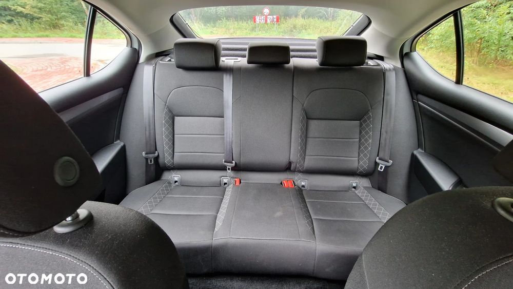 Skoda Superb 2.0 TDI Premium Edition - 21