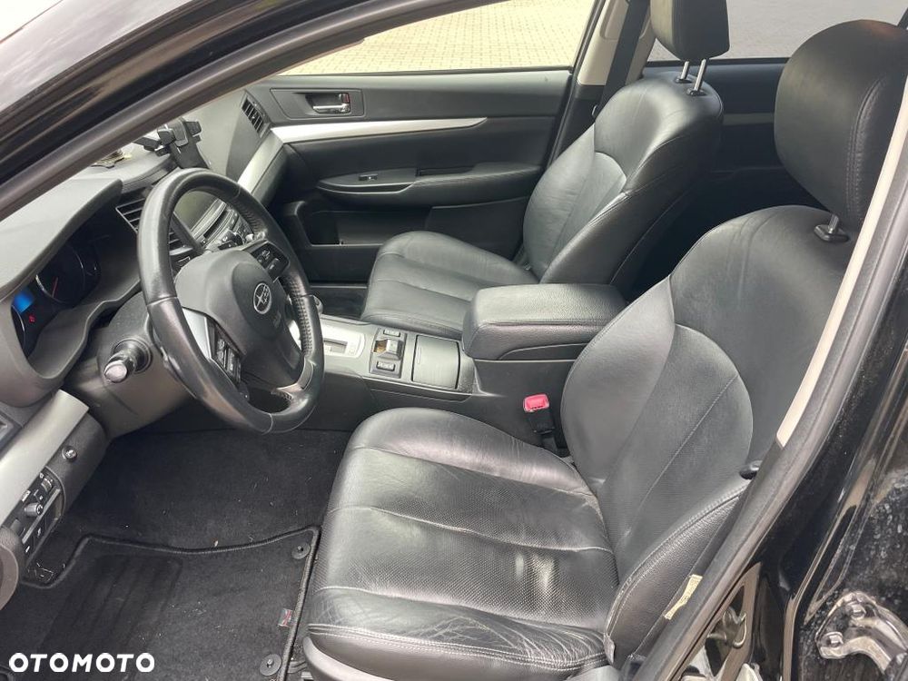 Subaru Outback - 8