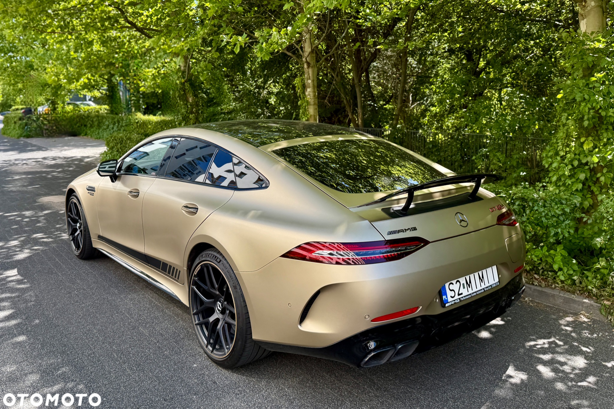 Mercedes-Benz AMG GT - 3