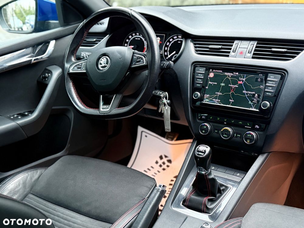 Skoda Octavia 2.0 TDI RS - 13