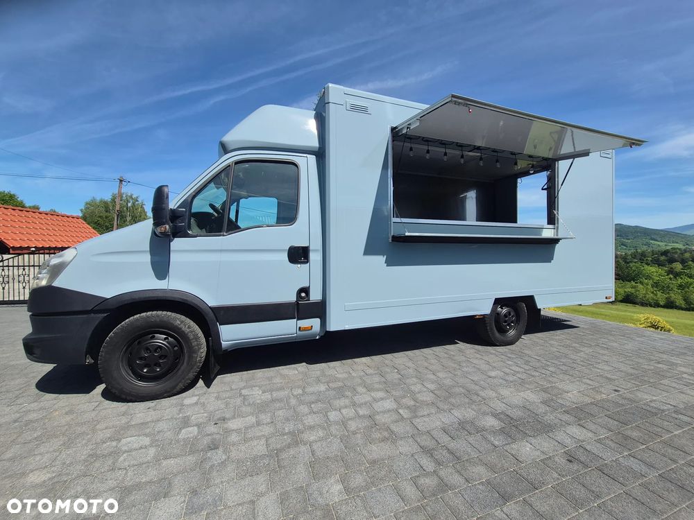 Iveco Specjalny Sklep Bar - 13